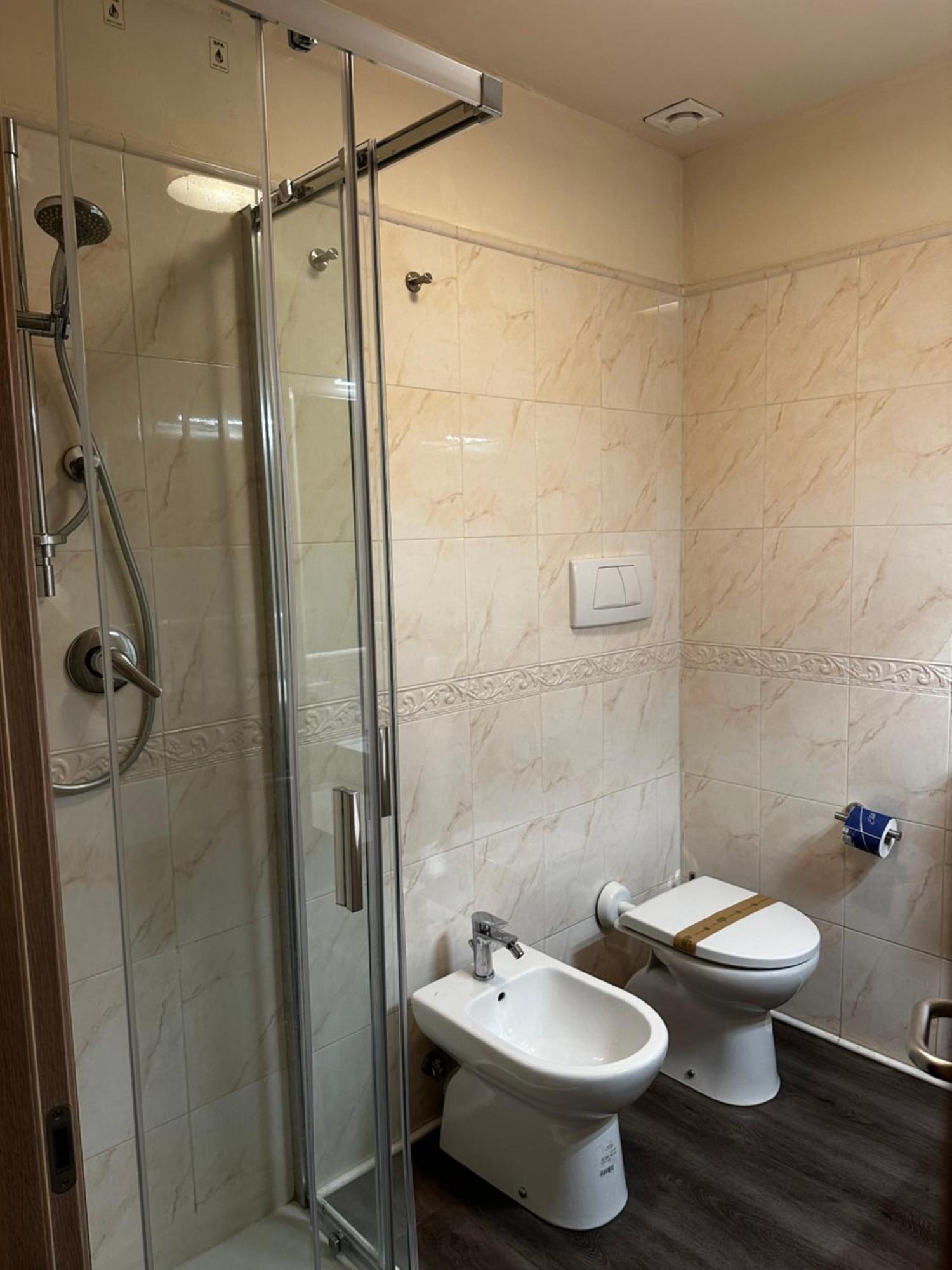 Pfa Hotel 비아레지오 외부 사진